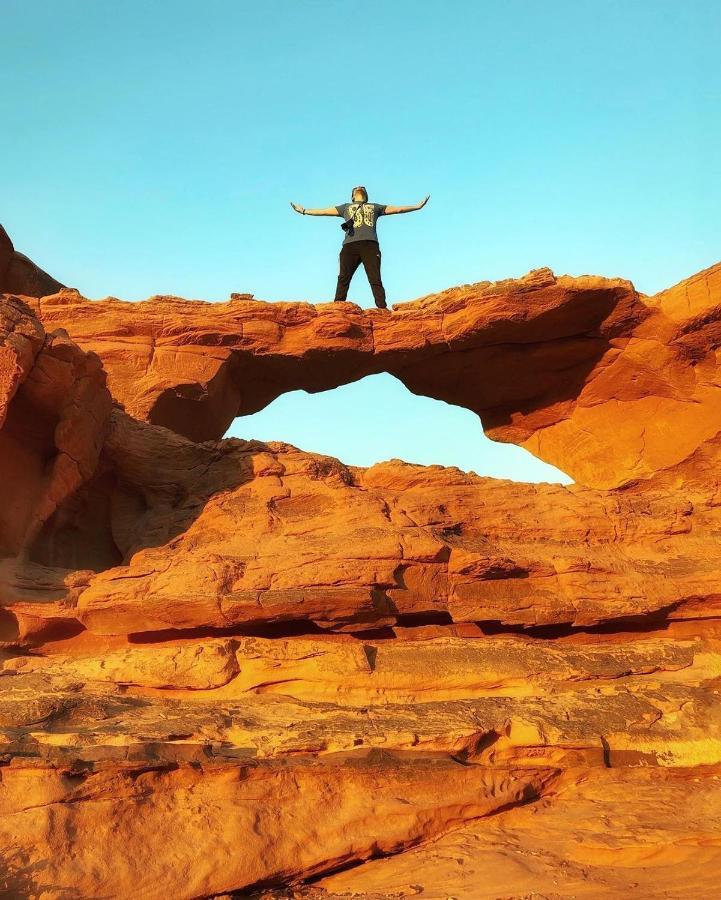 Moon City With Sunset Tour Wadi Rum Esterno foto