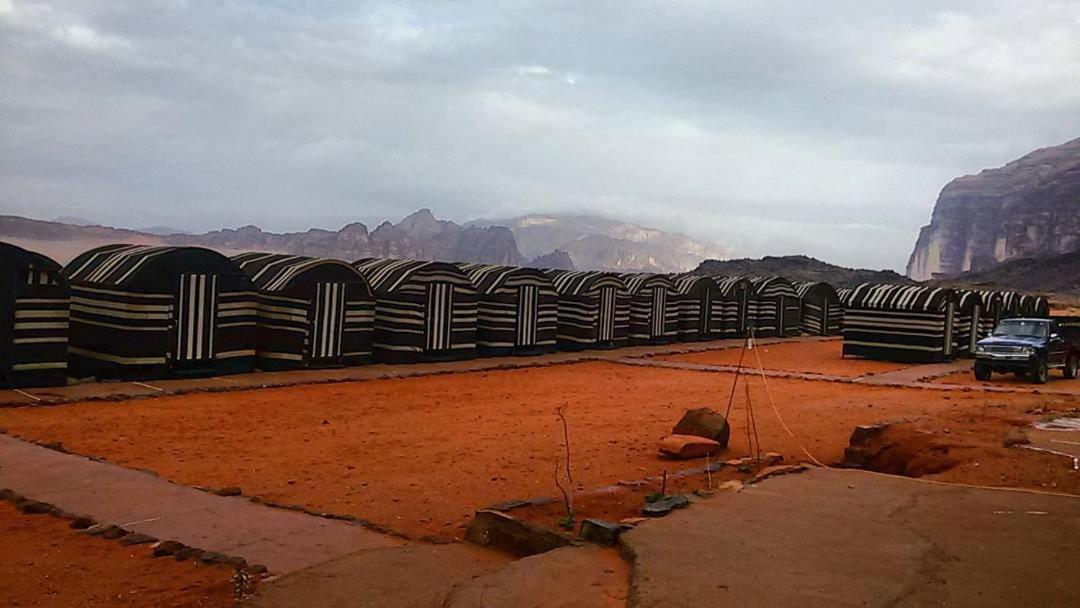 Moon City With Sunset Tour Wadi Rum Esterno foto