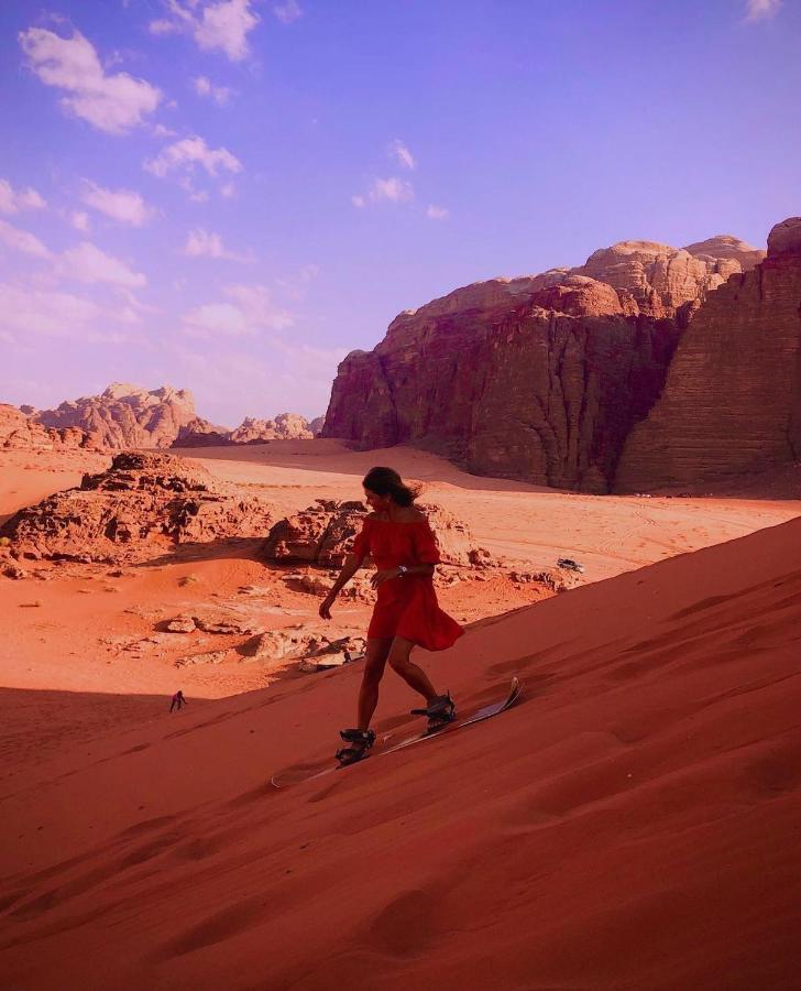 Moon City With Sunset Tour Wadi Rum Esterno foto