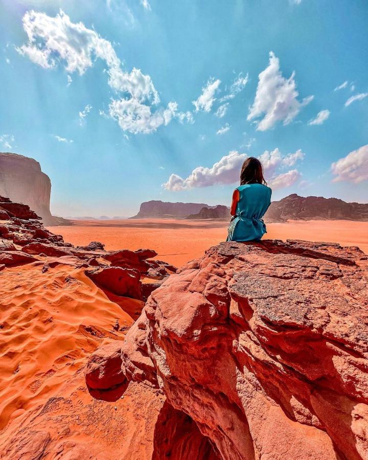 Moon City With Sunset Tour Wadi Rum Esterno foto