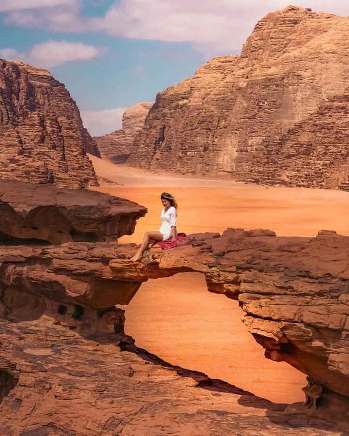 Moon City With Sunset Tour Wadi Rum Esterno foto