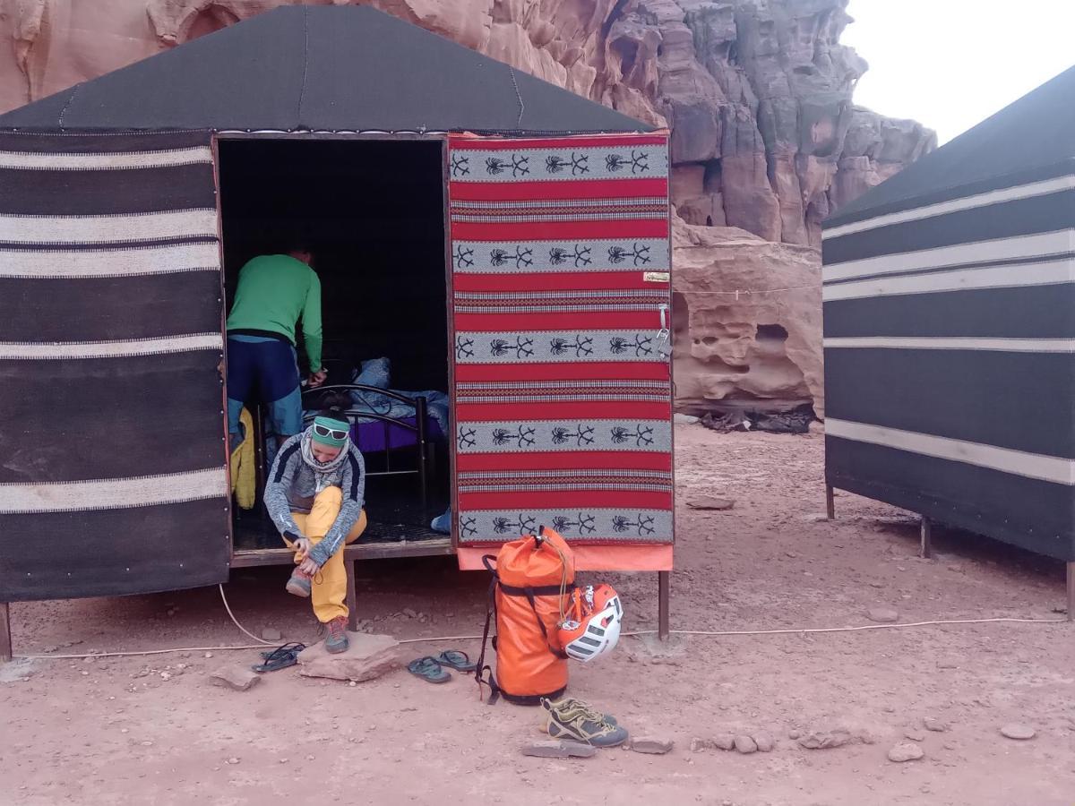 Moon City With Sunset Tour Wadi Rum Esterno foto