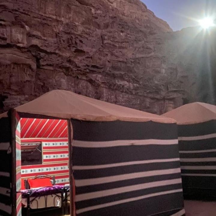 Moon City With Sunset Tour Wadi Rum Esterno foto