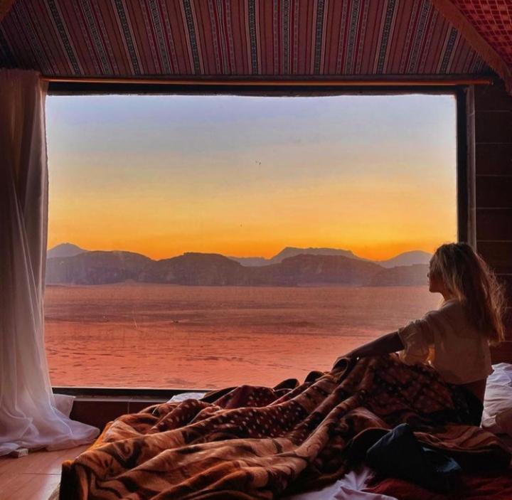 Moon City With Sunset Tour Wadi Rum Esterno foto