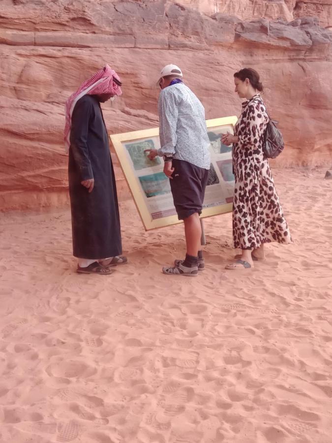Moon City With Sunset Tour Wadi Rum Esterno foto