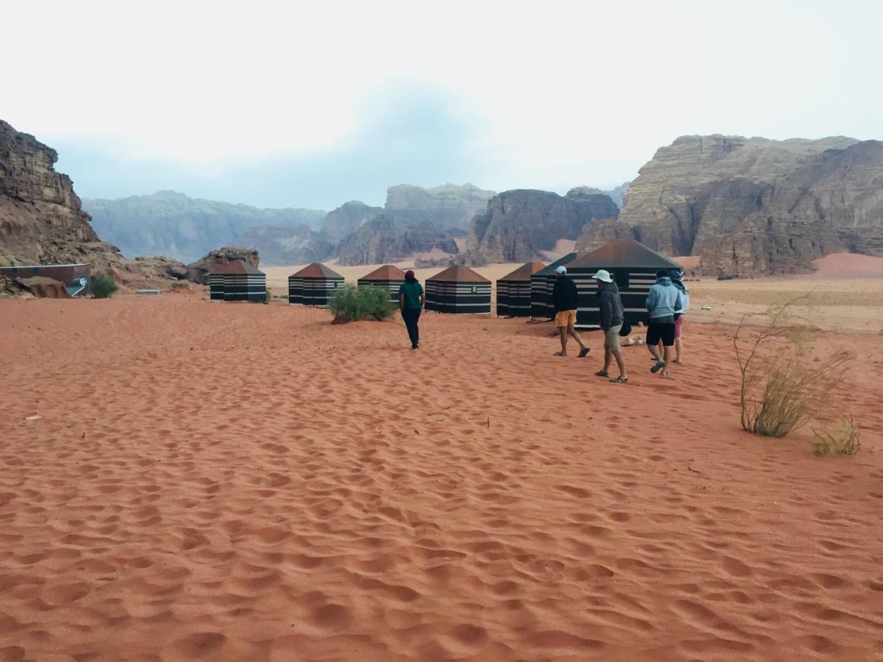 Moon City With Sunset Tour Wadi Rum Esterno foto